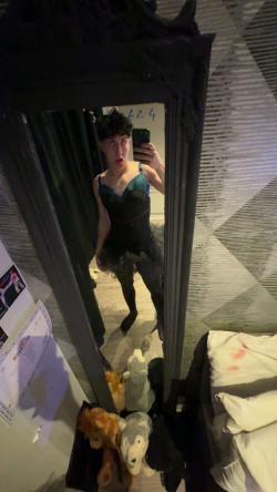 slave4you.ollie picture