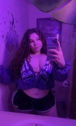 angie_thomas8 picture