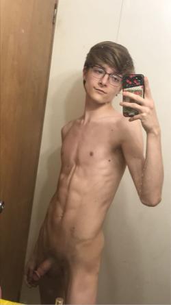ethan.ezi picture