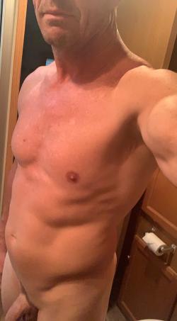 aaron_rz