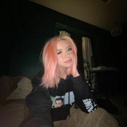 danielle_diazz