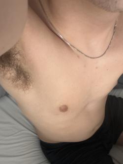 a1027590