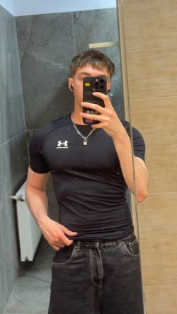 alexcomo133