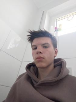 julian20255300