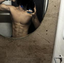 roysexena25