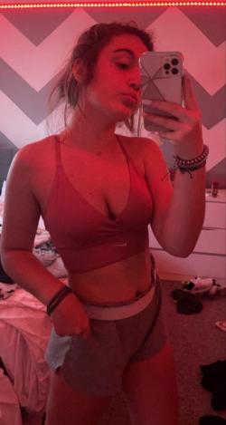 agirl255402