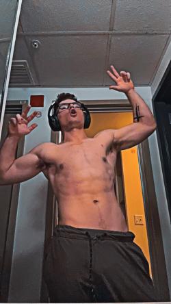 chri_spy61