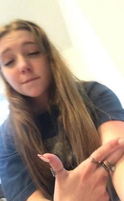 hornygirl77