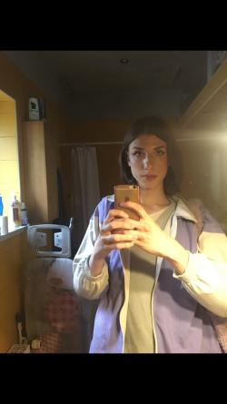 femboyselling7 picture