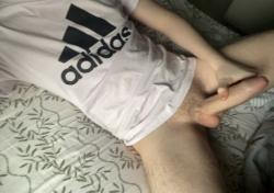 aaronlovesmen