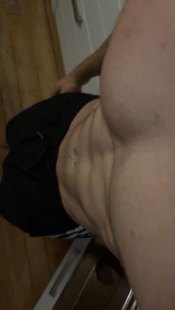 musculardad8438