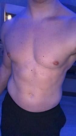 tom225335