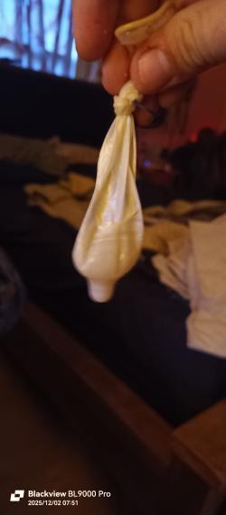 cum0filled0condom