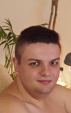 dirtykinkypiggytoy25 picture