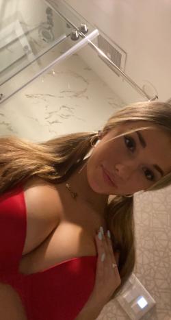 hayleywilli5685 picture