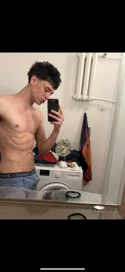 sponsorforhotfit19yrsboy picture