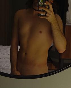 lonelykiwiii picture