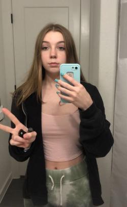 felishaaqzmp picture