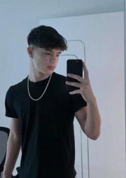 hornyguy676941 picture