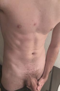 look.at.the.bio.bellow