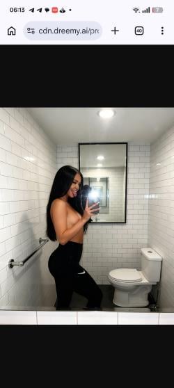 selenavelour picture