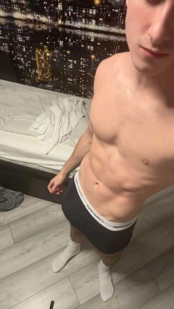 adduserbelow4 picture