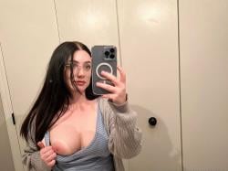 emilyjsnne