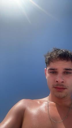 niklasuuu picture