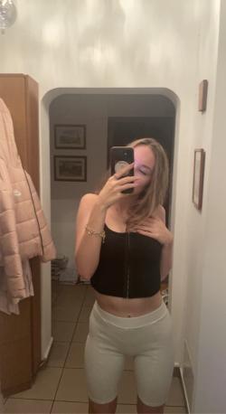 blrhmn20266570 picture