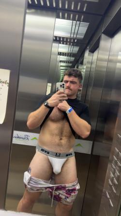 jock.strapr06