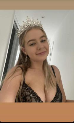 lilaaout