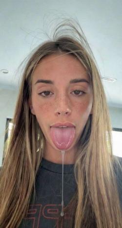 swapfemalenudes
