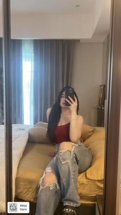 nora19y picture