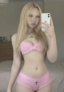 emilyvjvw-- picture
