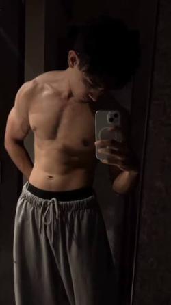 ethansmith26050