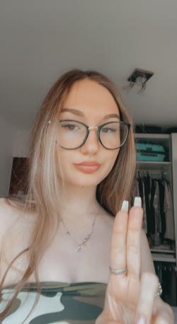 avalee670