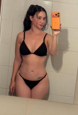 emilyhsbq picture