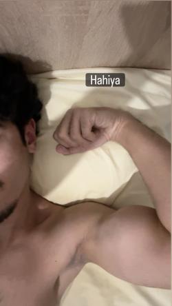 alex_uhhm