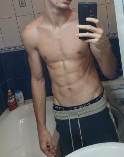 batesz_bm