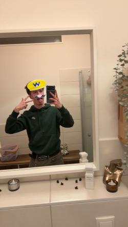 lookatbiooo567