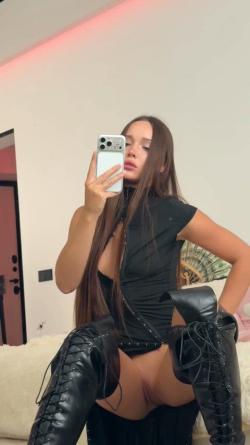 sarah.curtis