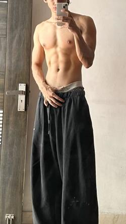 kuya