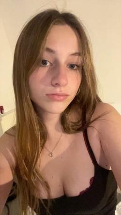 hot_alishax