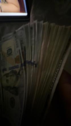 emoneyy picture