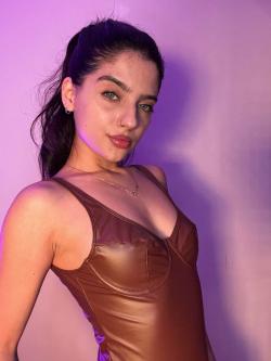 dariabellee picture