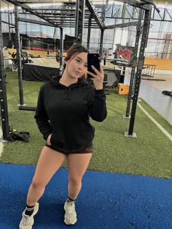 shelleiuiisx picture