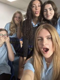 anna_x575