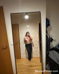 indreshyada7877
